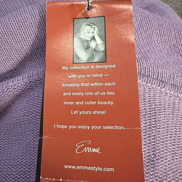 Emme Lightweight Allure Sweater Plus Size 2 Lilac V Neck Crocheted Details NWT - Picture 7 of 16